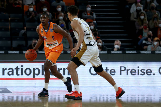 执行不断突 执行不断突