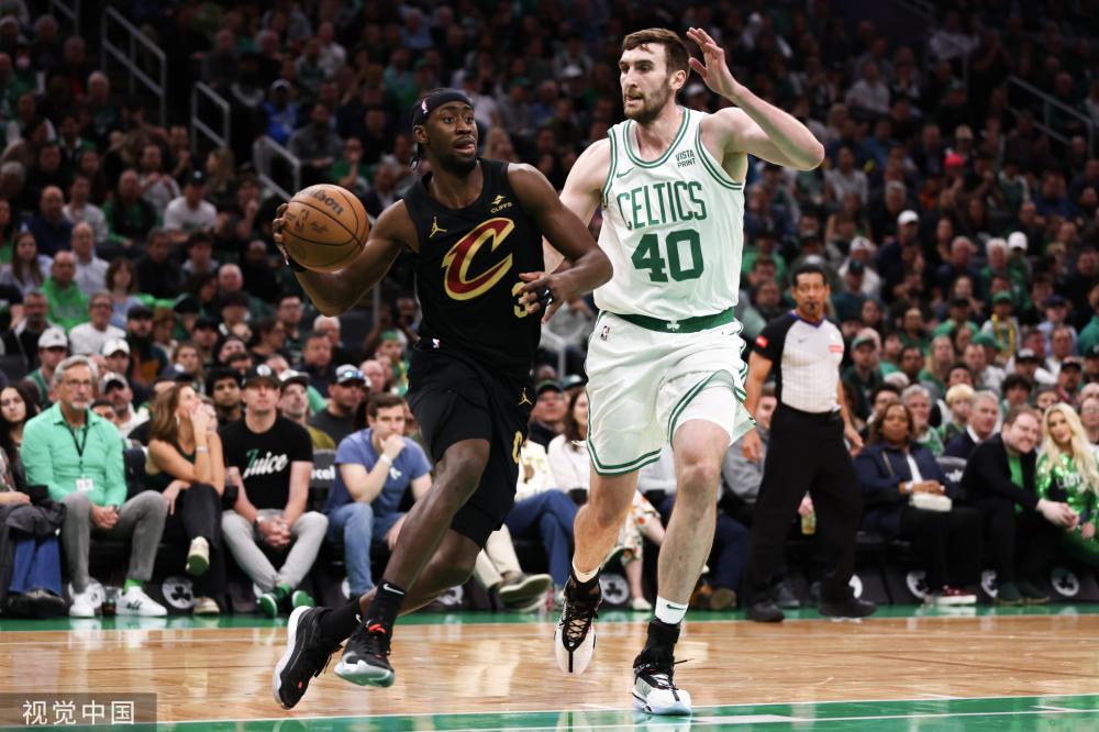 中敢于逆流 中敢于逆流